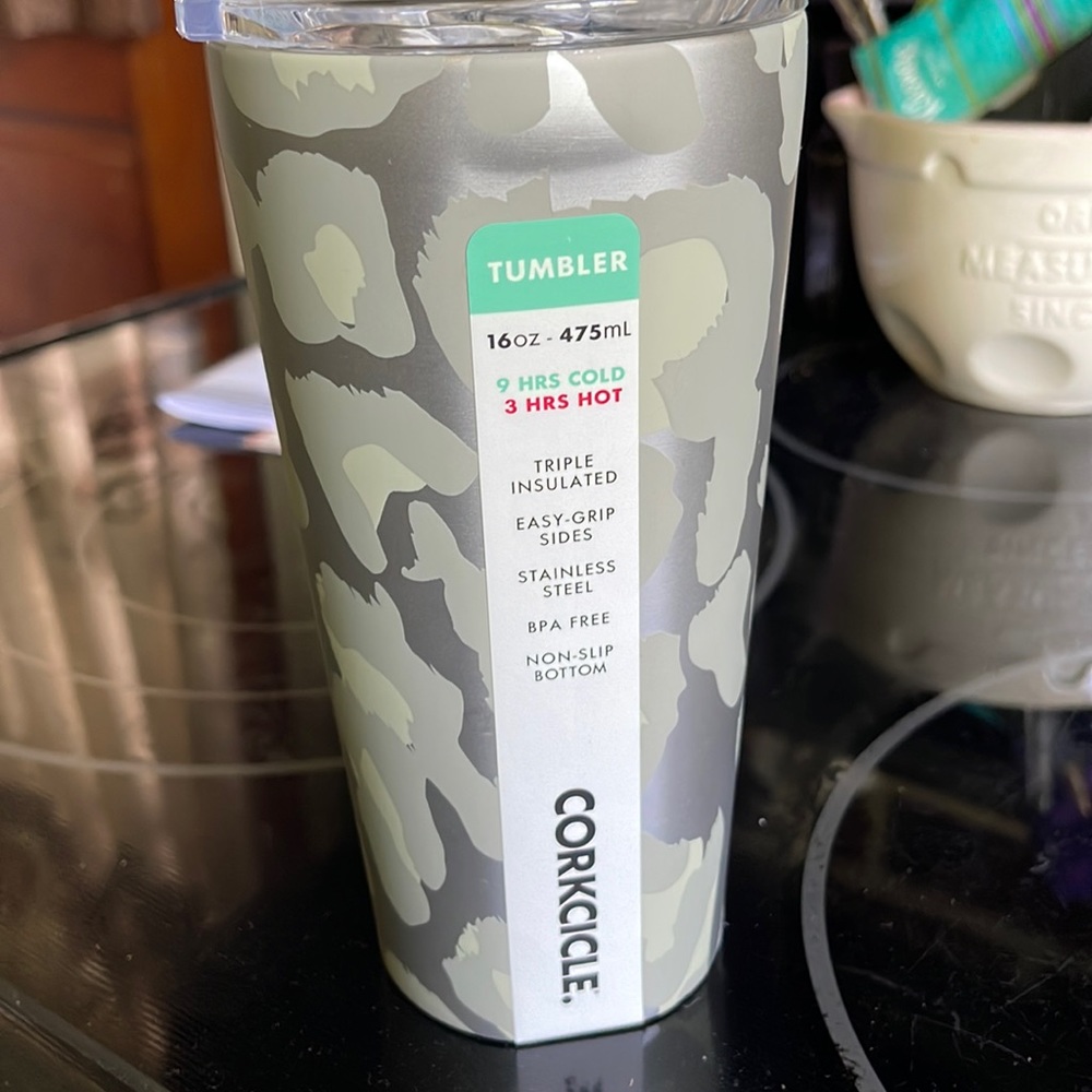 Corkcicle 16 0z tumbler
